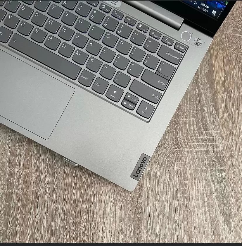 Lenovo ThinkBook 14 G2  ultra puissant 11ème génération