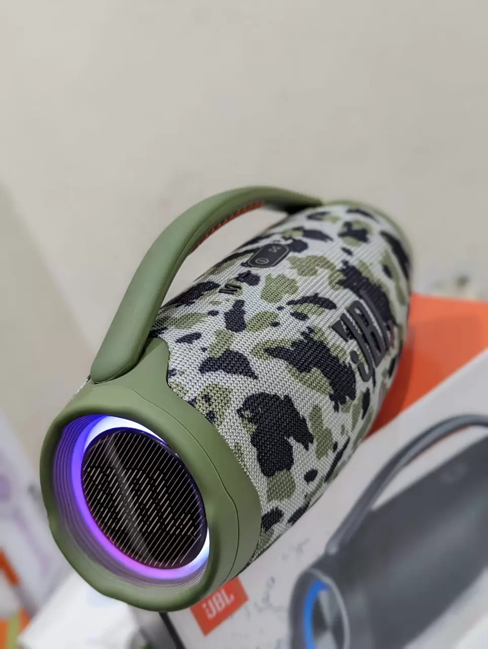 JBL Boombox3