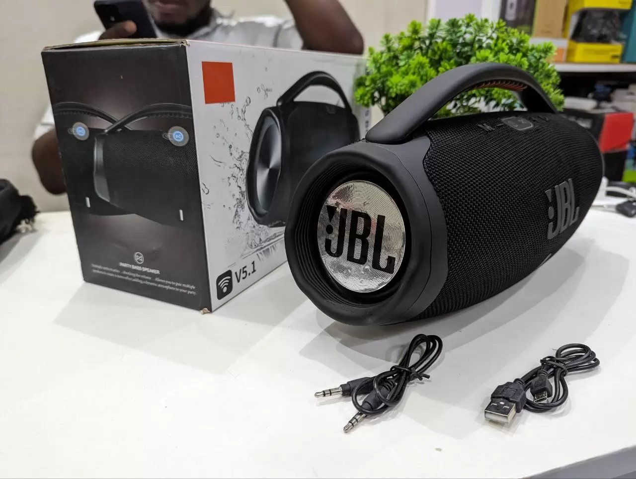 Enceinte bluetooth JBL BOOM BOX 3 SEMI